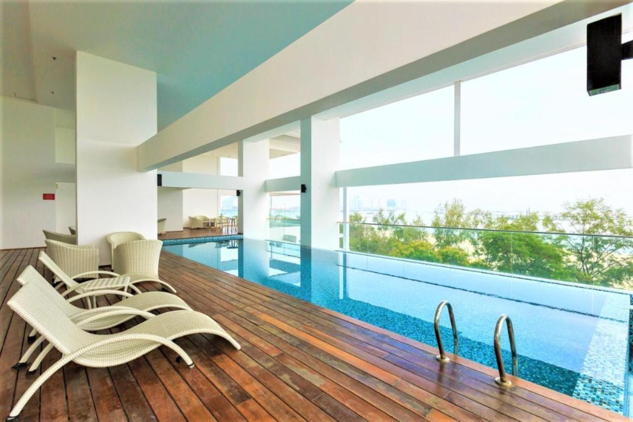 Sunrise Gurney Premium Executive City/Seafront Suite - Penang George Town Zewnętrze zdjęcie